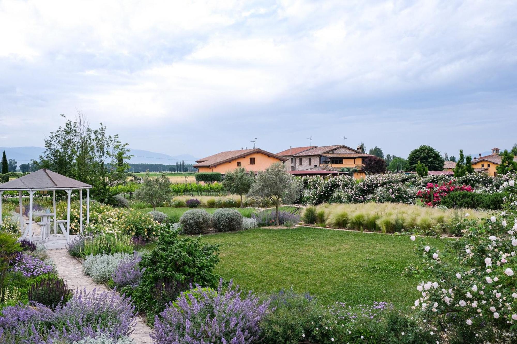 Il Fienile Di Assisi Villa Exterior photo